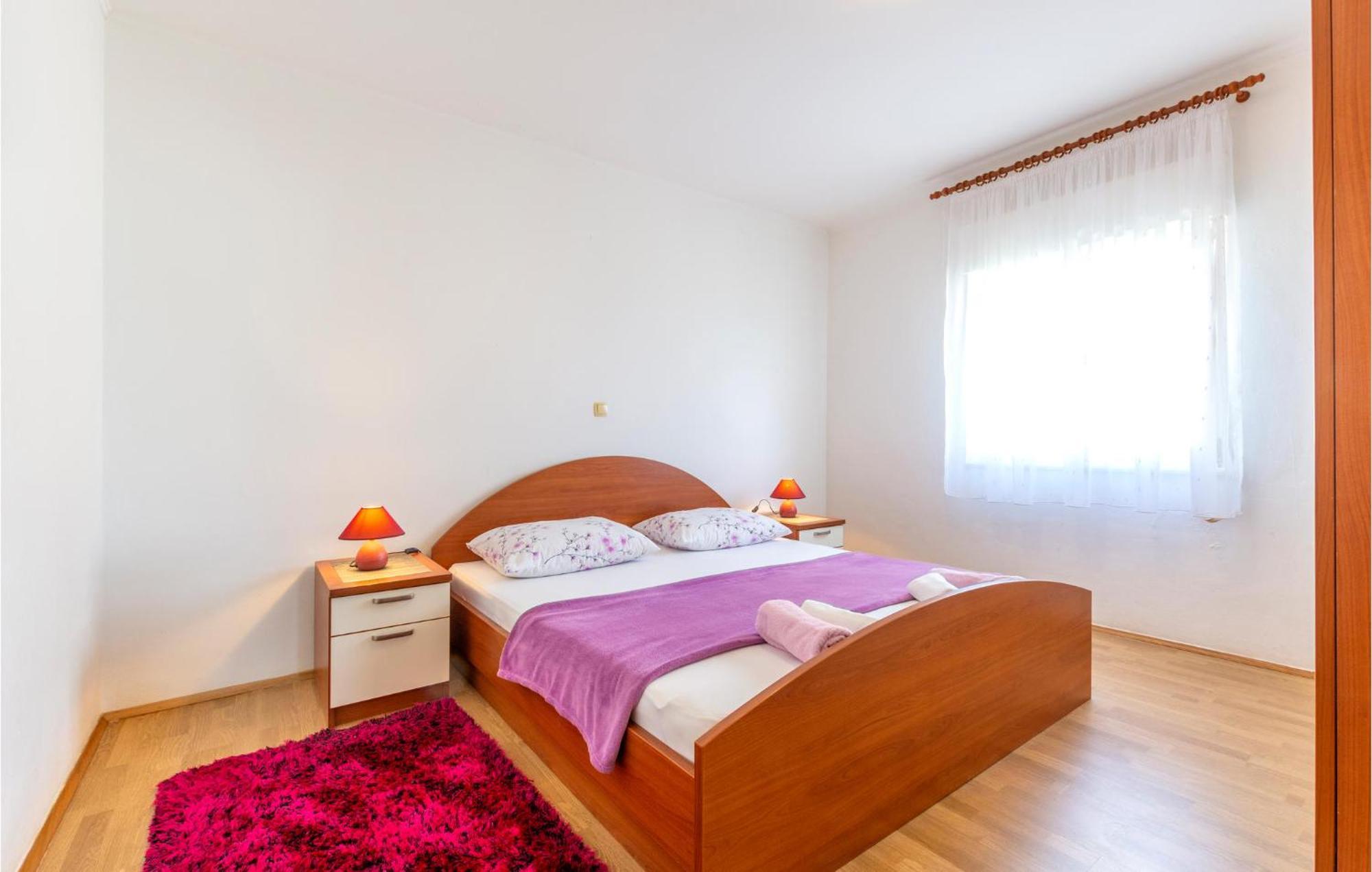 1 Bedroom Beautiful Apartment In Duce Duće Exterior foto